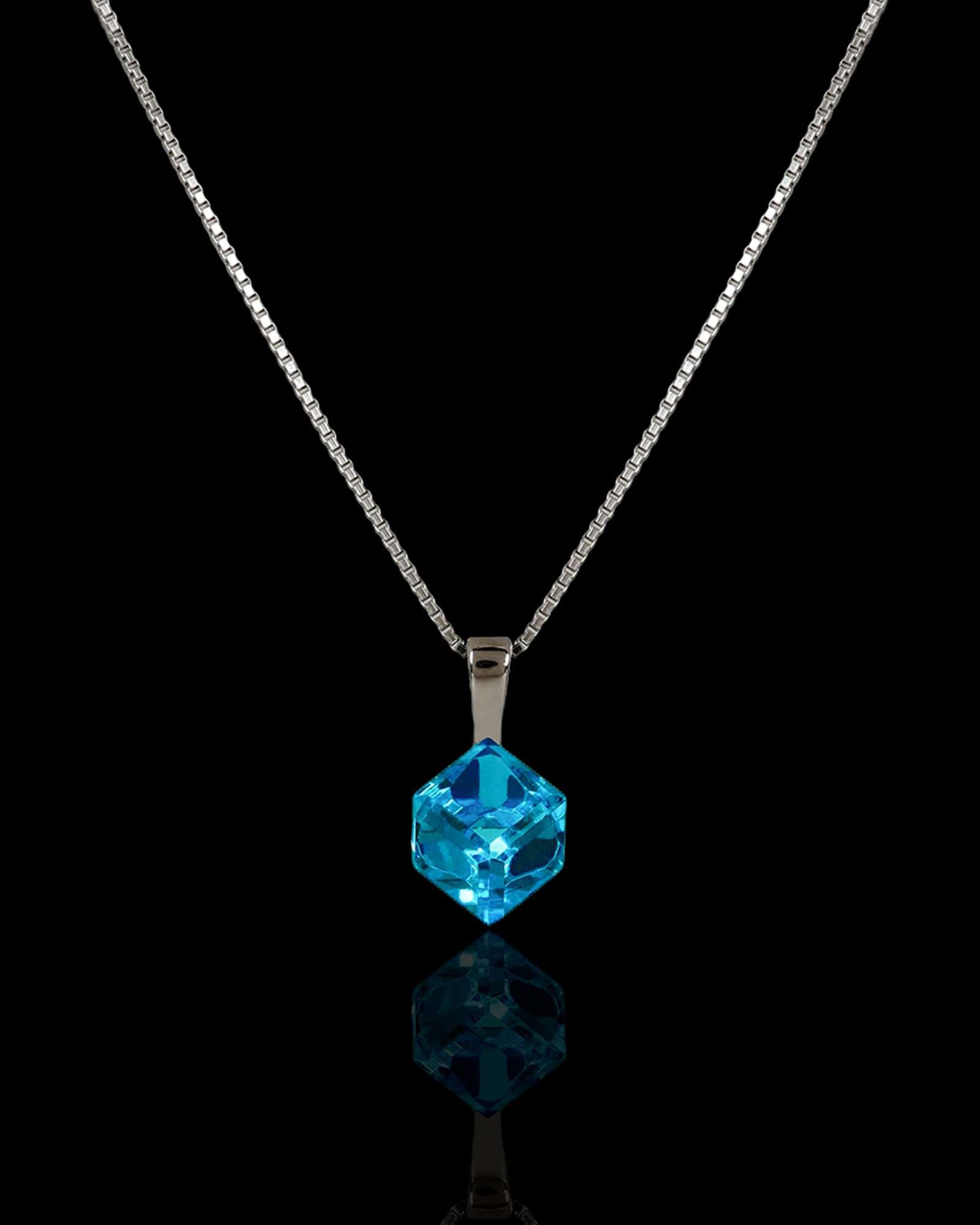 Silver Edgy blue stone 925 silver pendant with chain