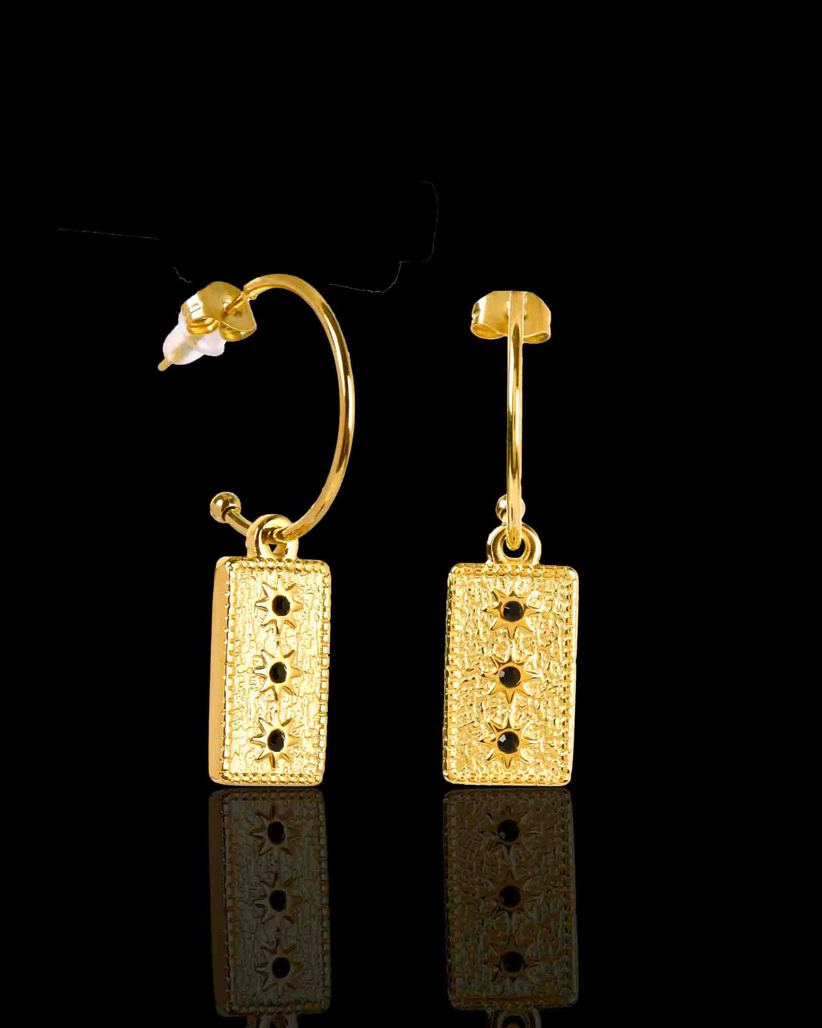 18K Gold plated Egyptian style charm with 21 mm waterproof hoops.